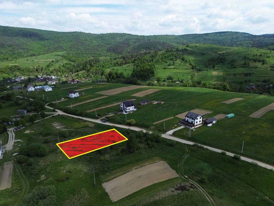 Продаж земельної ділянки с. Опака