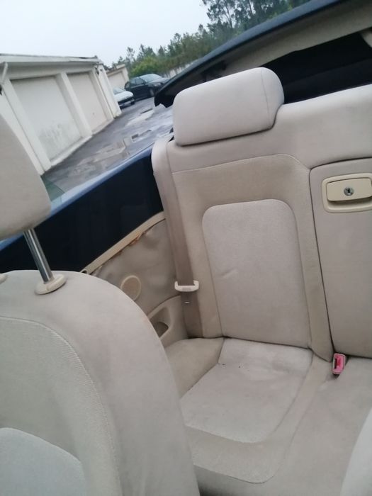 Volkswagen new beetle