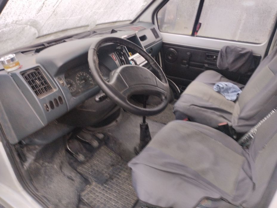 Опель Арена 1998 рв. 2.5 івеко