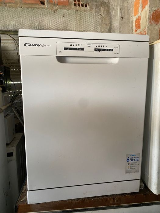 Máquina de lavar louça nova sem nunca ter uso64282707732225121