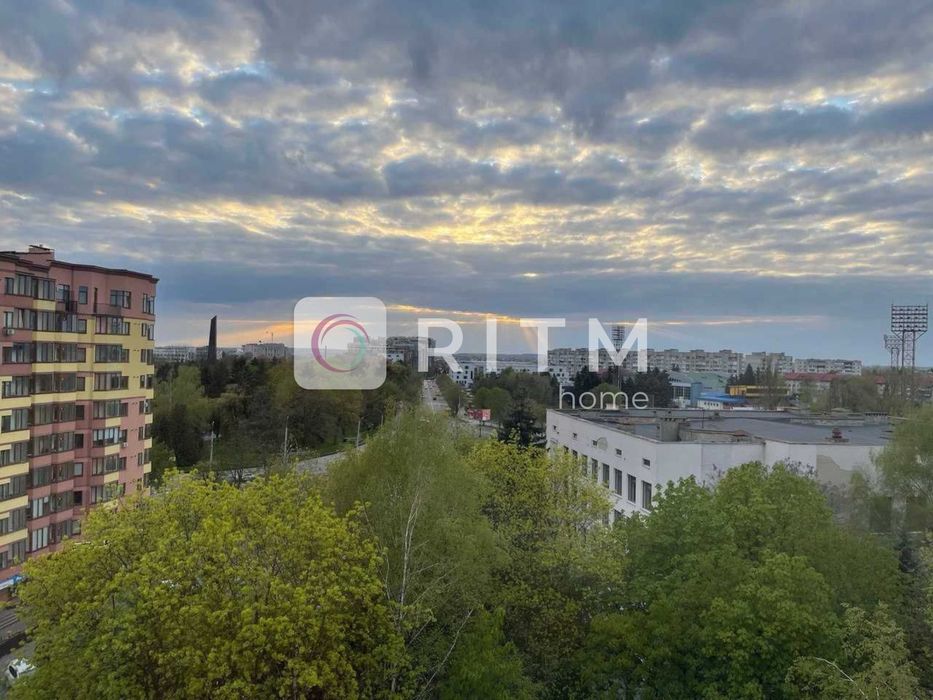 Продаж 1 кім. квартир 39.1 м2 біля ТЦ Промінь.