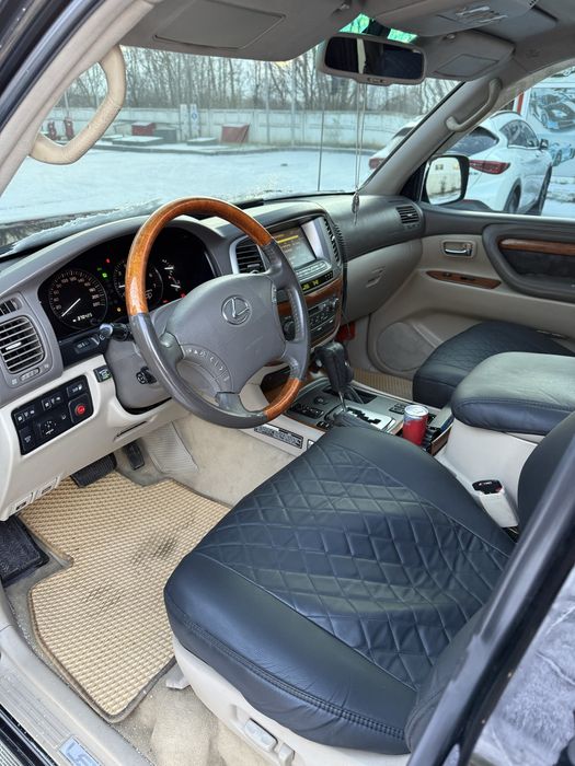 Lexus LX 470 Рест газ/бензин