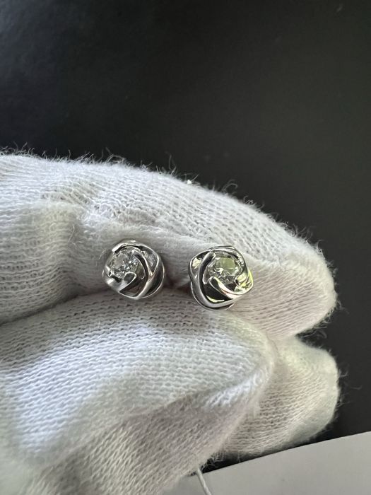 Серьги с бриллиантами