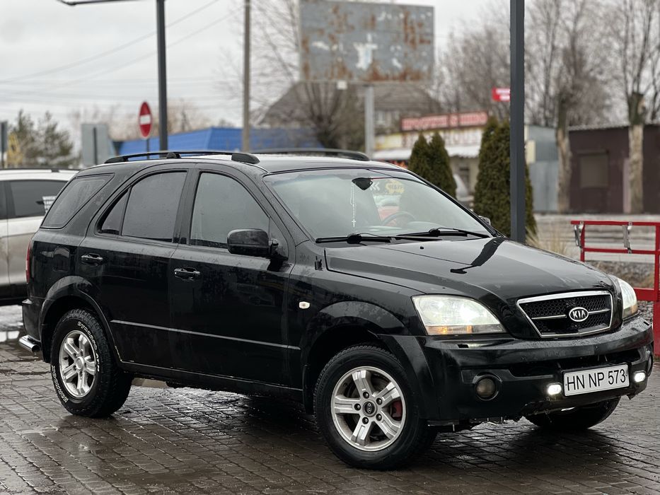 Продам KIA SORENTO 2.5 TDi ,Полный привод на отличном ходу