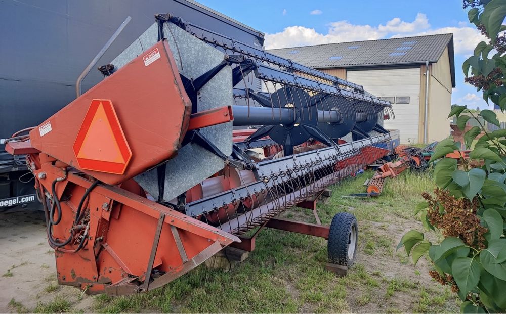 Комбайн Case IH 1660 1988