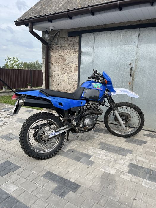 Продам Yamaha XT 400