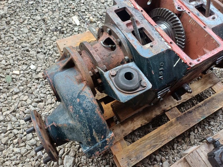 Tylny most zetor ursus c360 zwolnicami