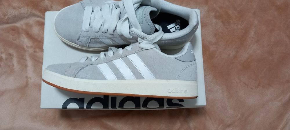 Vendo sapatos adidas