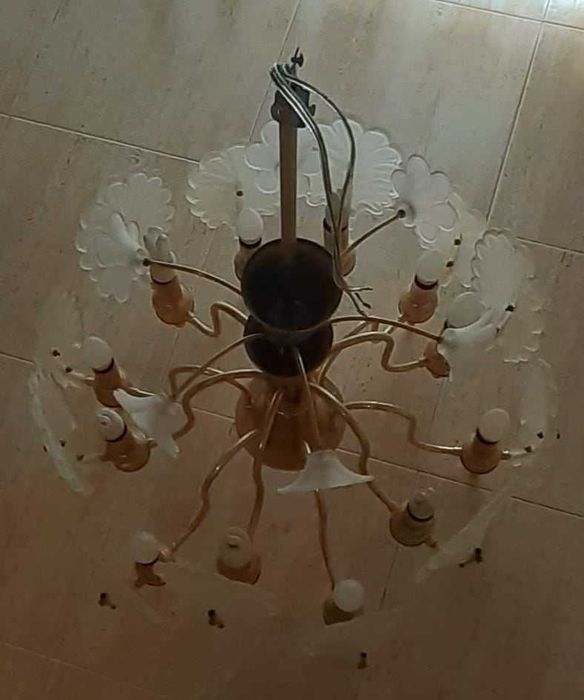 Candeeiro de tecto + 2 apliques por um preço simbólico de 20€