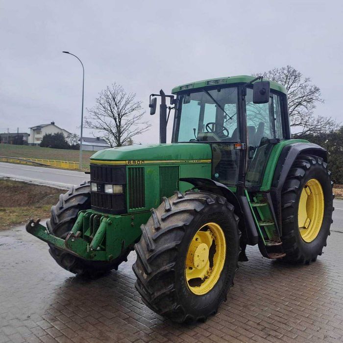 Ciągnik John Deere 6900. przedni TUZ, 7904 h. 140 KM