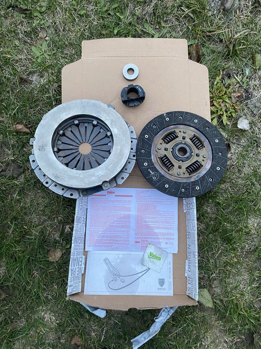 Продам сцепление на reno logan