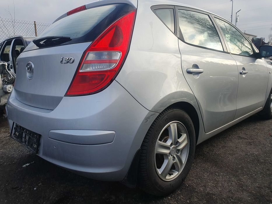 Hyundai i30 / 1.4 / 2009r na części