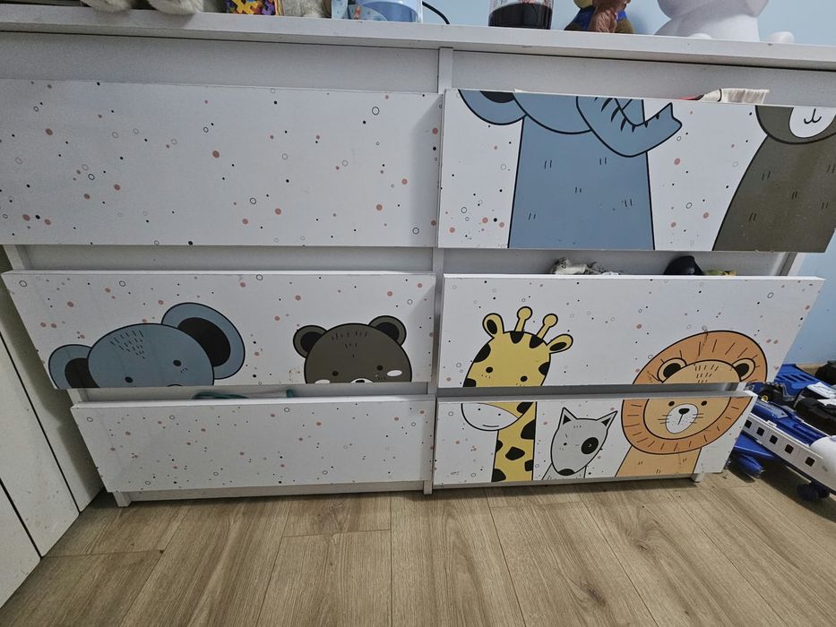 Meble dziecięce, szafa komoda