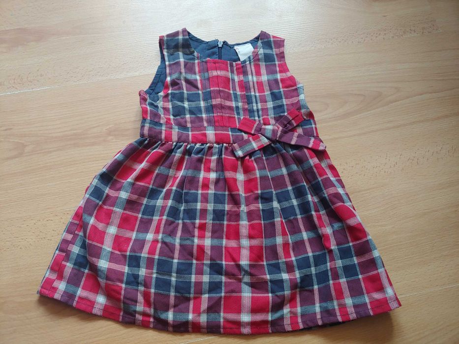 Elegancka sukienka, r. 86 marki coccodrillo