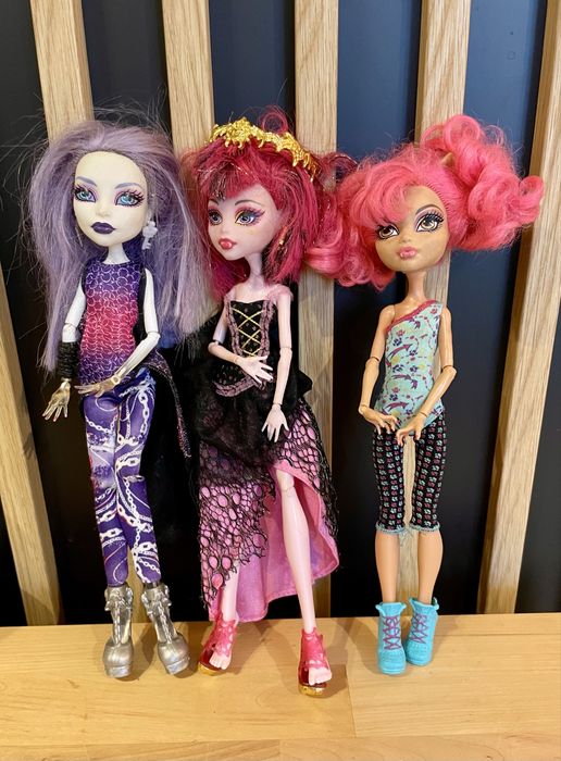 Lalki Monster High Draculaura Spectra Howleen