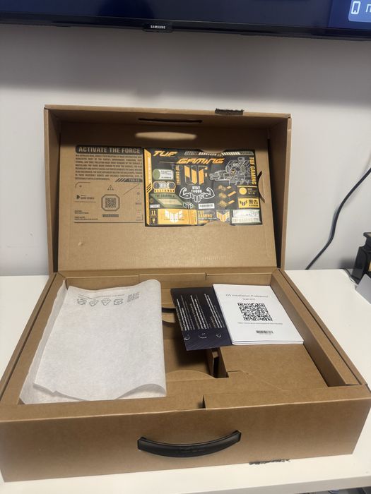 ASUS TUF Gaming F15 RTX 4070 32GB 1TB i7 13gen