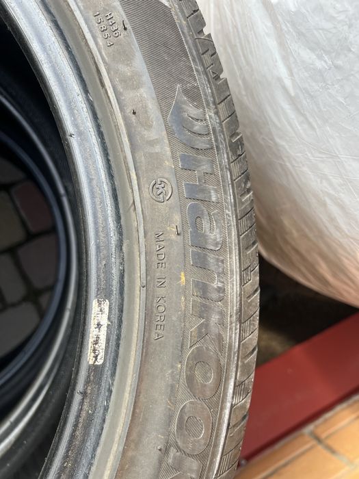 Шини 245 45 19 літні легкові