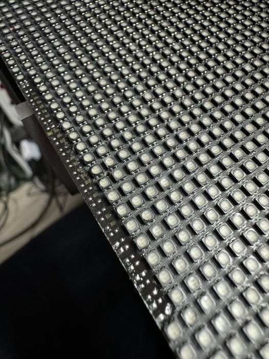 Serwis ekranów led pixele dioda  Unilumin Gloshine Yestech Recience