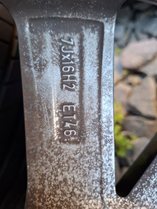 Диски 5×100 шкода фабія 3 з літньою резиною r16