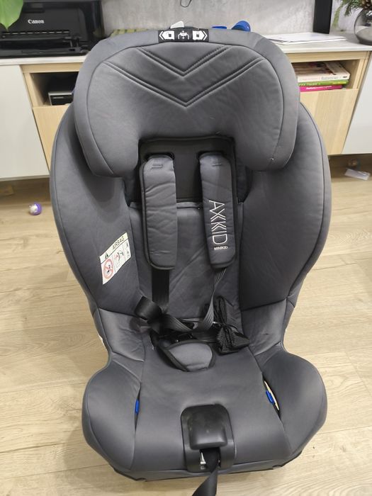 Fotelik Axkid Minikid 9-25 kg