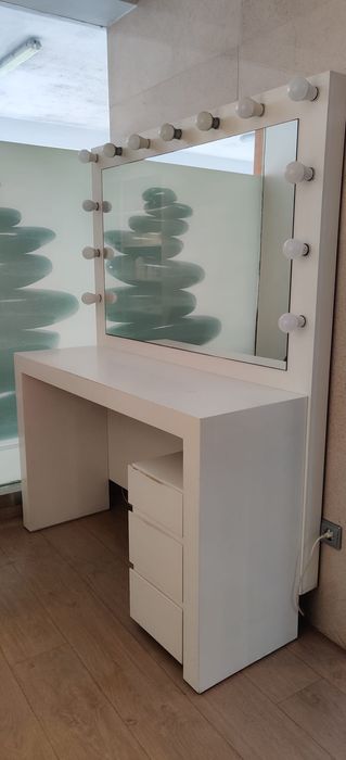 Bancada de maquilhagem