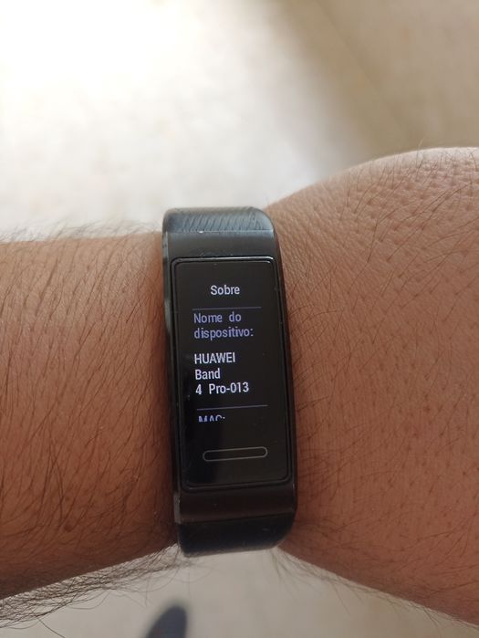 Huawei band 4 pro