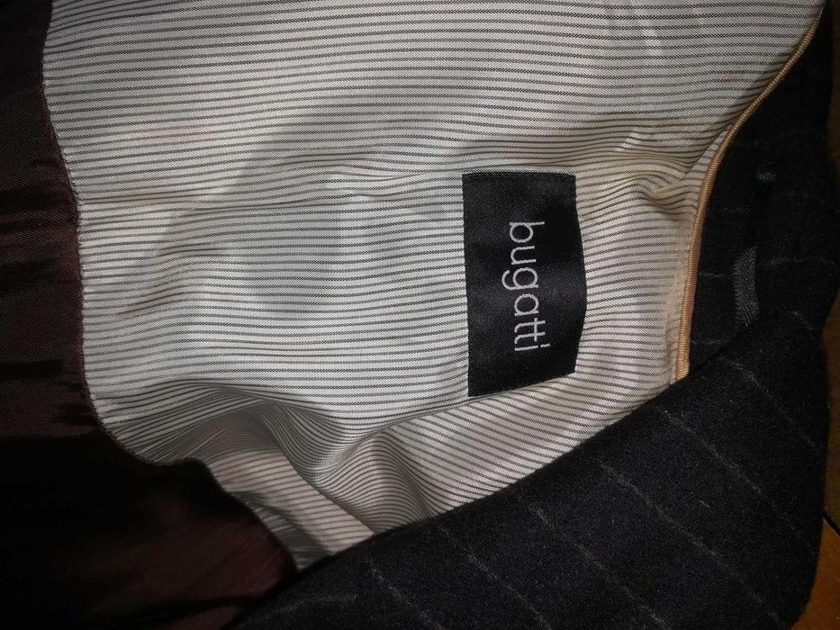 Чоловiче Пальто Bugatti,Брендовий одяг, Обмiн на вашi оголошення.