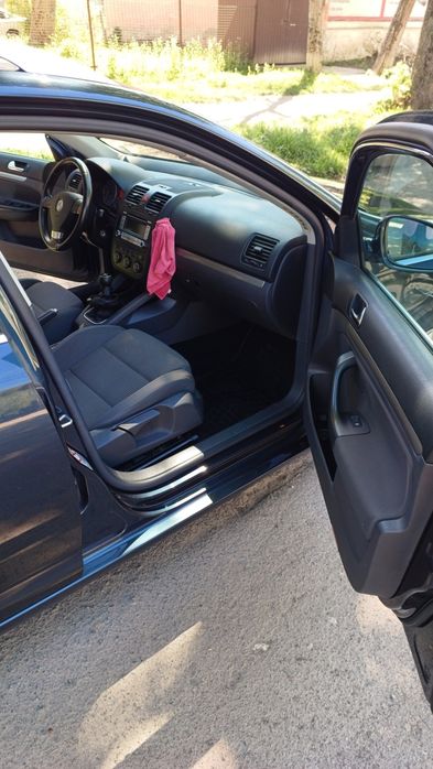 Volkswagen Golf 2008 VIN WVWZZZ1KZ8M354159 фото оголошення 2 з 8