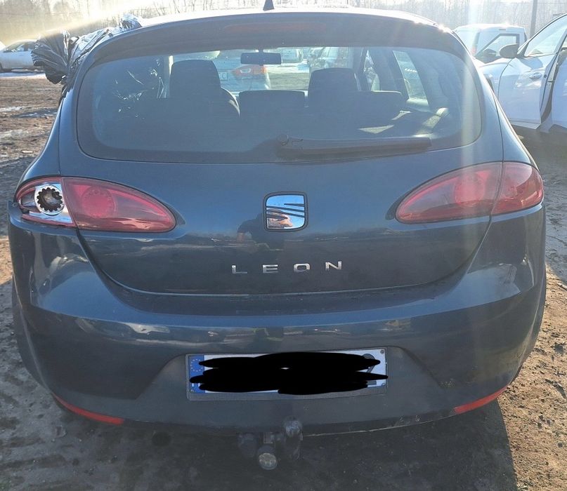 CAŁY NA CZĘŚCI Seat Leon II LS5Y 04- Przód Kompletny Maska Drzwi