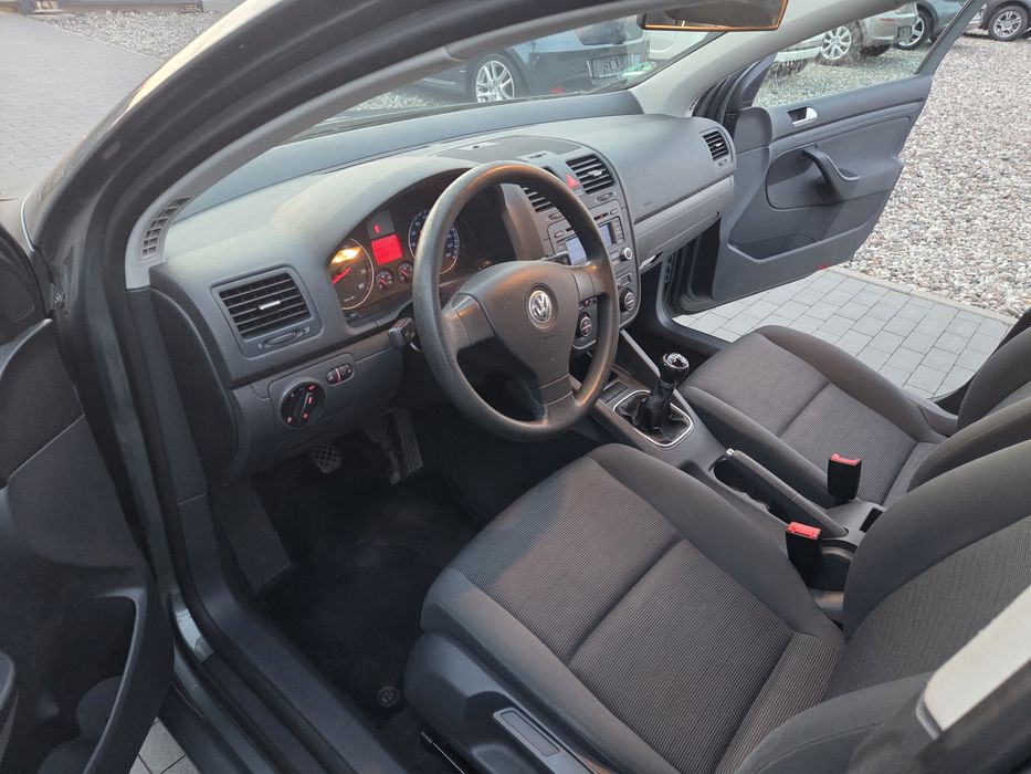 Volkswagen Golf V 1.4 Trendline