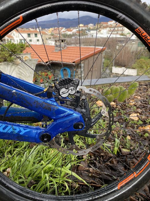 Bicicleta Downhill Gt Fury Team