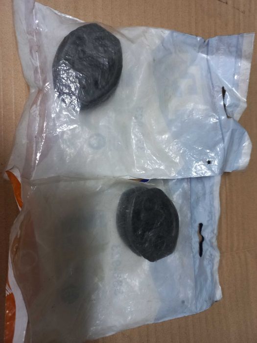 Fiat Stilo Kompletne wieszaki tłumika  + Gratis Zestaw NOWY