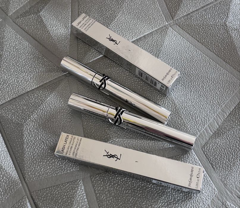 Туш Yves Saint Laurent Lash Latex