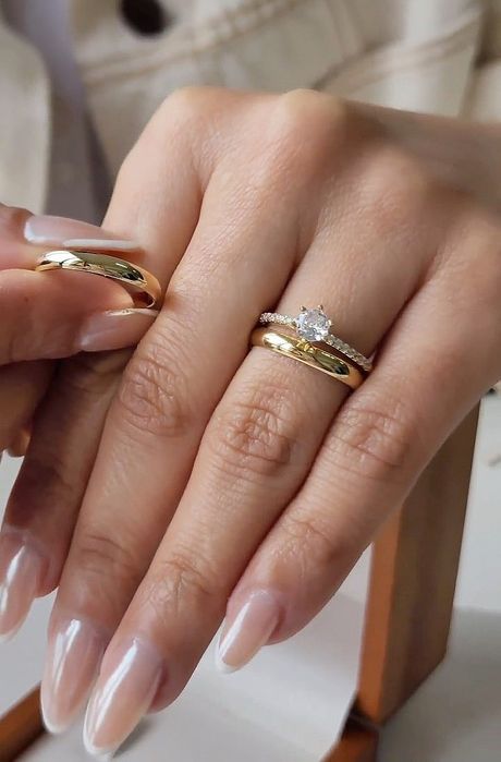 Klasyczne Złote Obrączki Ślubne