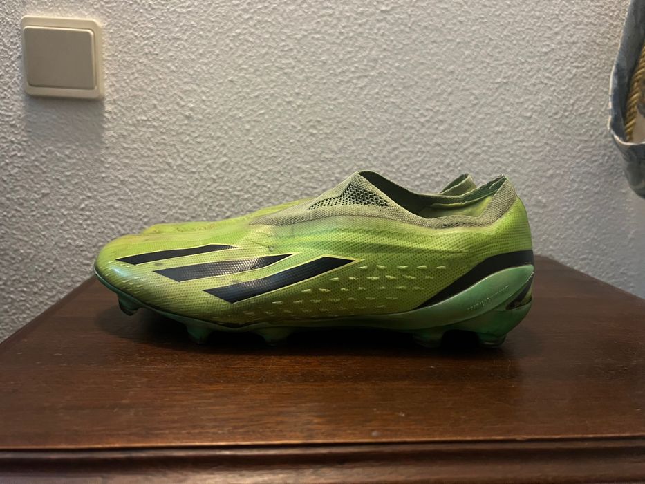 Chuteira profissional adidas x speedportal