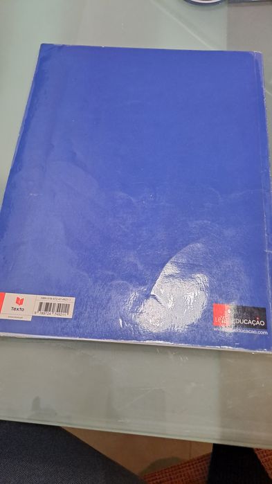 Caderno atividades ingles 8 move on