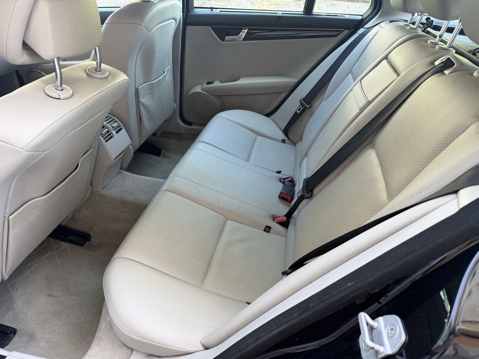 Mercedes C 200 CDI Pele -2010