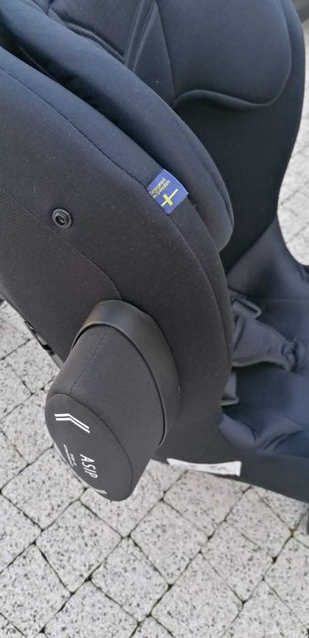 Axkid move - fotelik dziecięcy 15-25 kg.