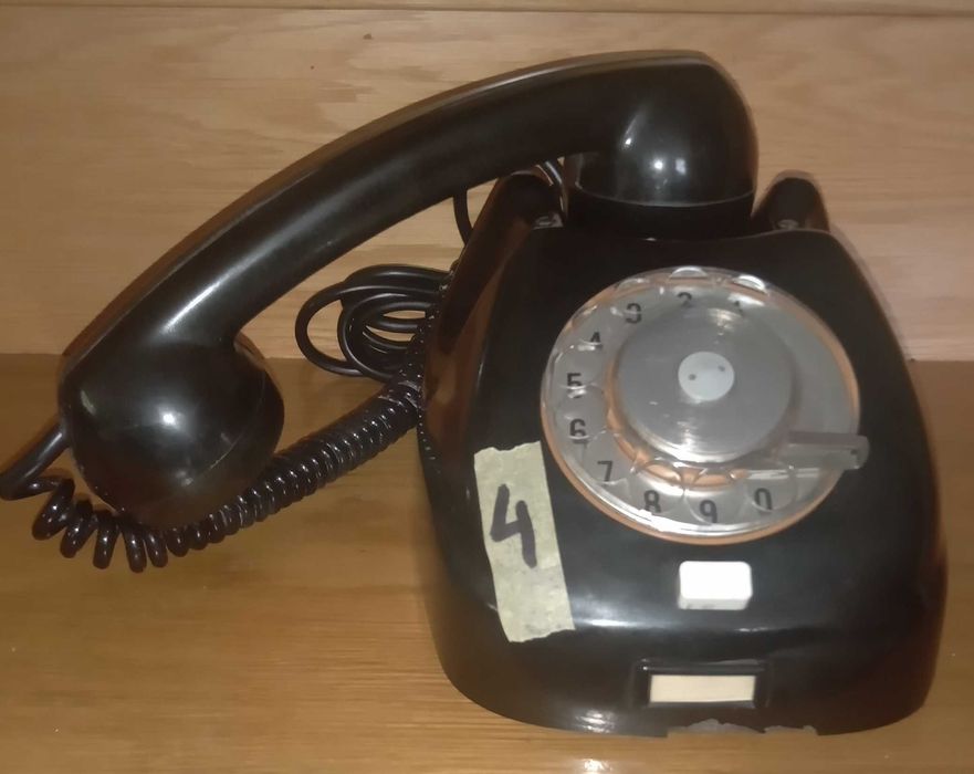 159 4 Telefon analogowy TESLA (1969)