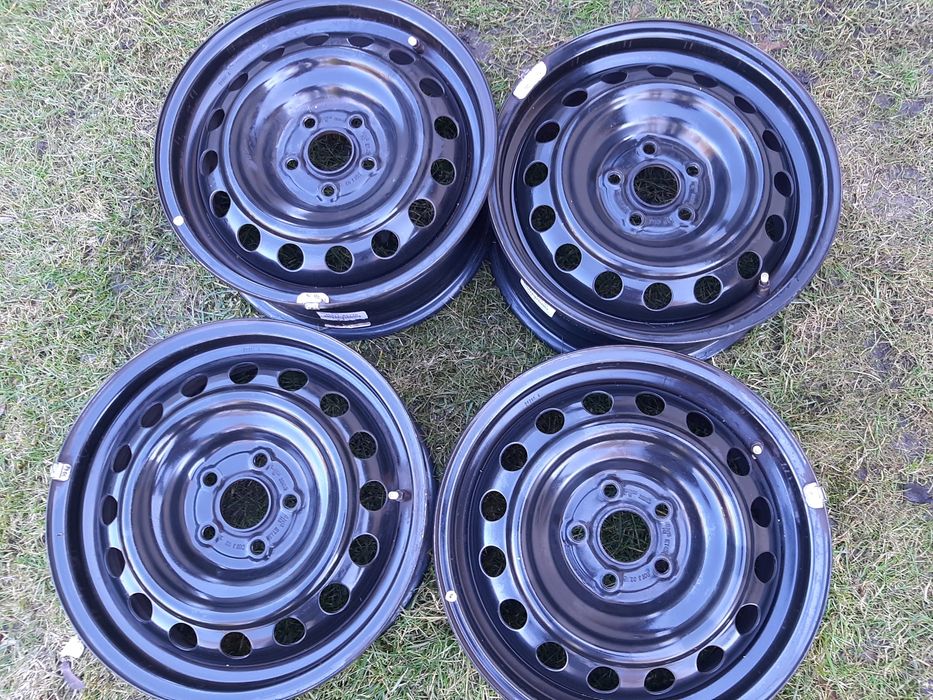 Fegi 15 z czujnikami. Toyota yaris 4,mazda 2.
