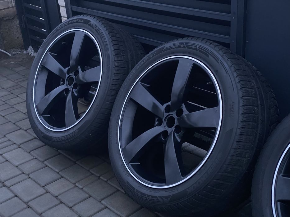 Різноширокі 5/112 р20 10j та 9j