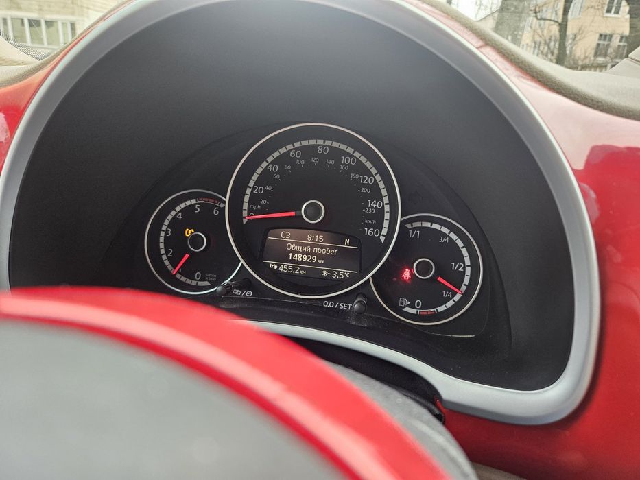 Volkswagen new beetle 2.0TDI 2015