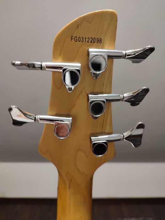 Gitara basowa Fernandes Gravity 5X