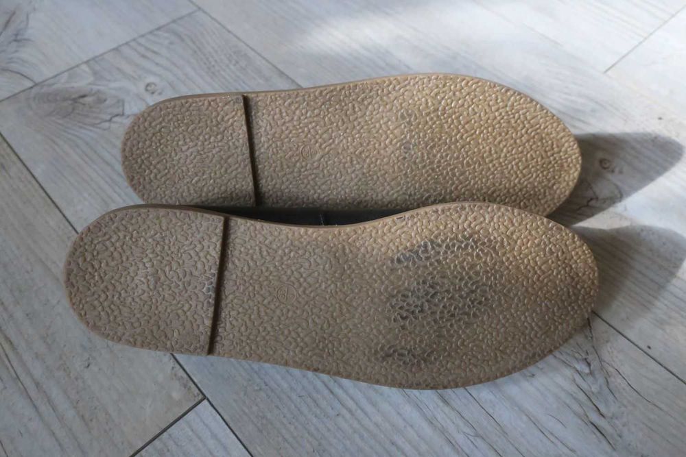 Nowe buty rozm 39 Bebo