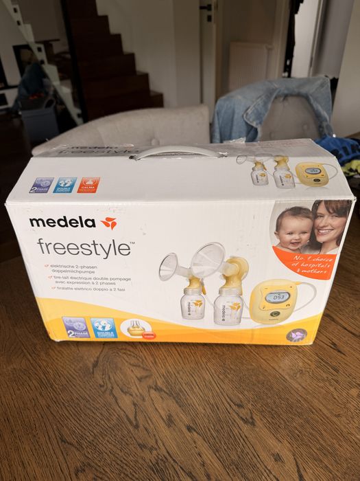 Laktator medela freestyle kompletny zestaw