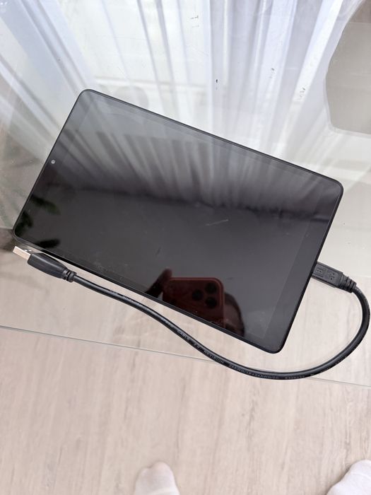 Старенький планшет lenovo