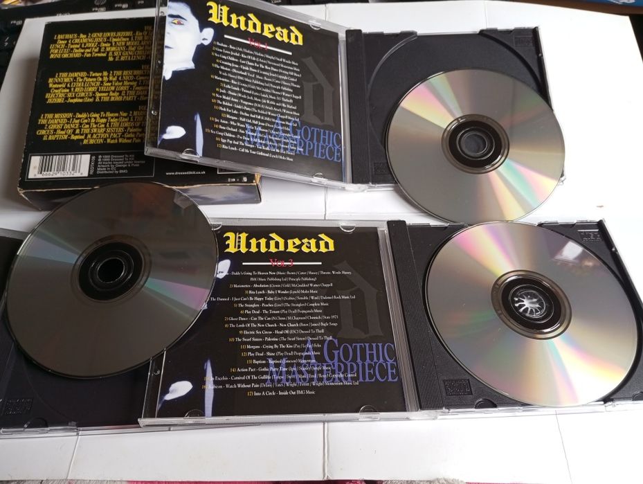 Undead A Gothic Masterpiece CD Triplo BAUHAUS The Mission