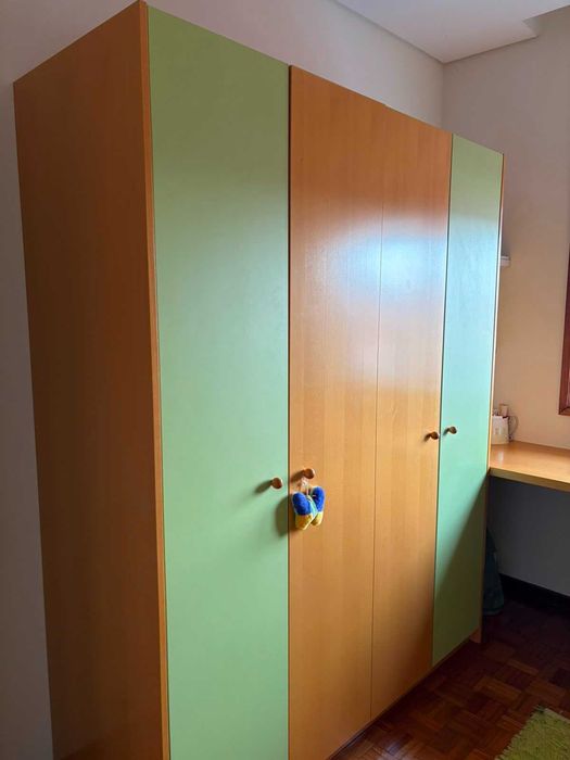 Mobília completa quarto criança