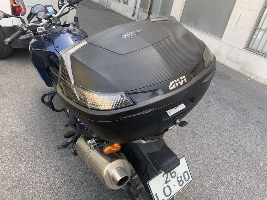 Top Case Givi Blade B47 47L Original + Base Monolock