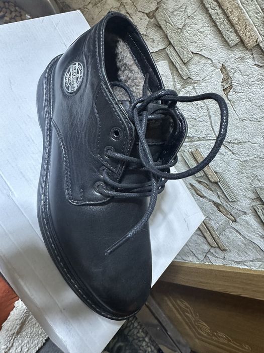 Зимові шкіряні напівботинки